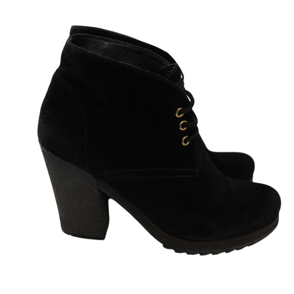 Prada Black Suede Lace Up Block Heel Ankle Boots 3T5110 Size 38.5 Lug Sole